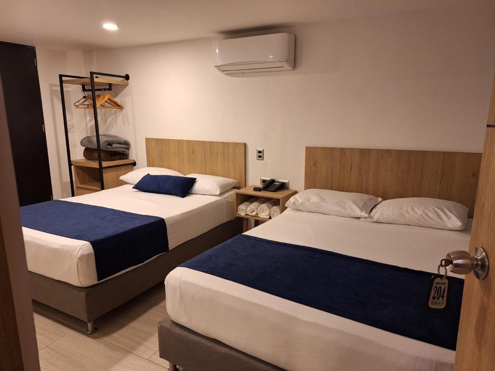 Hotel Suramericana Медельин Экстерьер фото