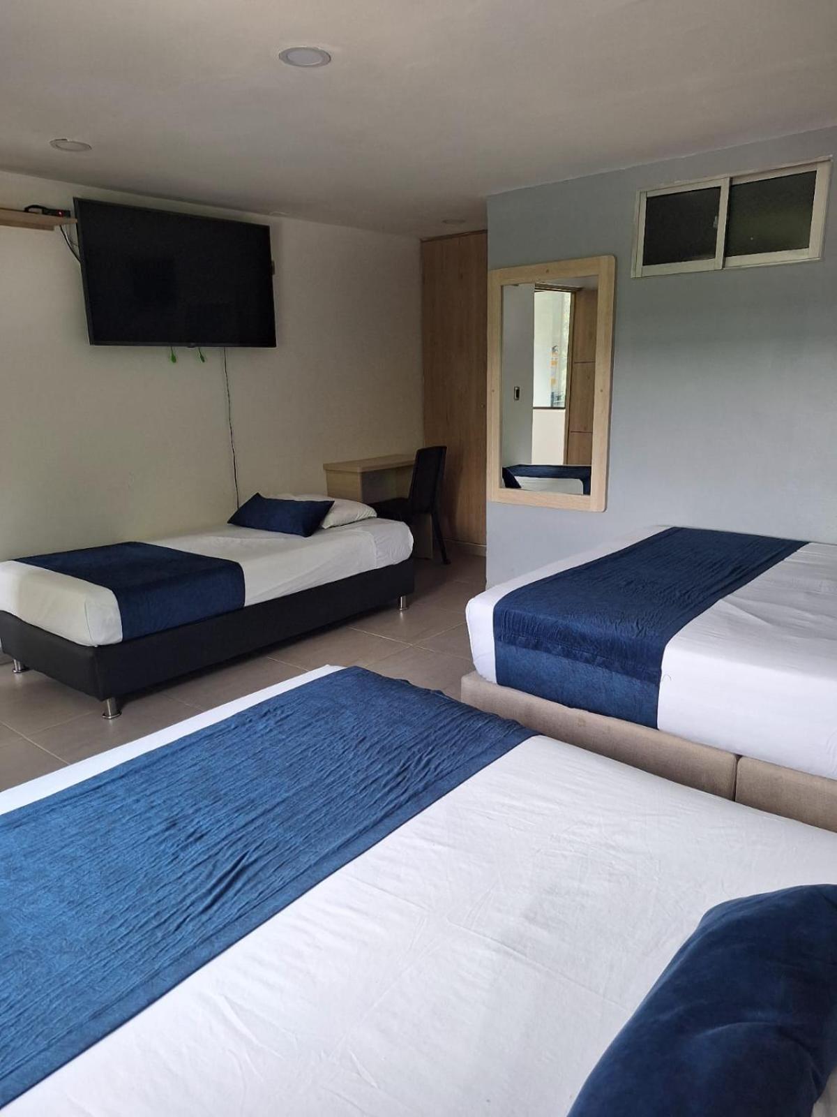Hotel Suramericana Медельин Экстерьер фото